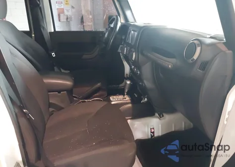 2016 Jeep Wrangler Unlimited Sport z USA, uszkodzony, nr VIN 1C4BJWDG7GL101173